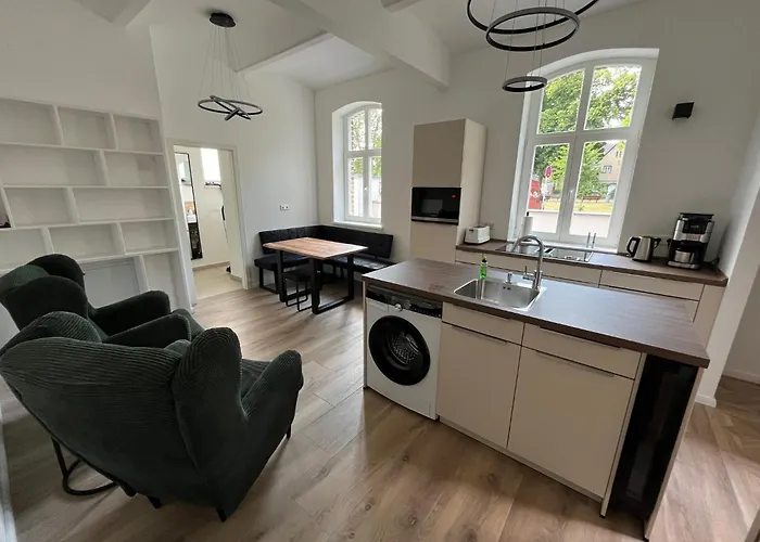 Remise 23a - 2schlafzimmer Für 4-köpfige Familie Schönefeld